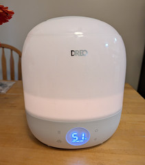 Dreo Tabletop Ultrasonic Humidifier w/ Digital Display, White/Gray Plastic.