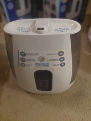 HoMedics Total Comfort Ultrasonic Humidifier 2.0 Gal Kills 99.99% Bacteria