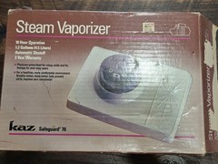 Kaz Safeguard 76 Steam Vaporizer 1.2 Gallon 10 Hour Warm Mist Humidifier Vintage