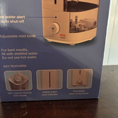 NEW IN BOX. Cool Mist Humidifier. Large Capacity/Easy Top Fill Tank.