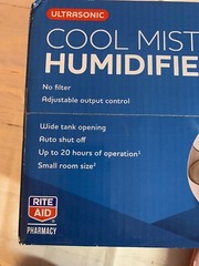 Rite Aid Ultrasonic Cool Mist Humidifier Half Gallon Model LUL520 Health dry air