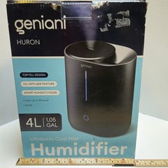 GENIANI Cool Mist Humidifier and Essential Oil Diffuser for any room New in Box