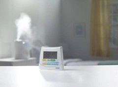 VICKS HUMIDITY MONITOR V70 Health Check Monitors Room Humidity Levels New Sealed