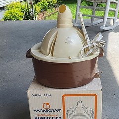 Hankscraft 241H Cool Vapor Humidifier 1.5 Gal Adjustable Control 500 sq ft