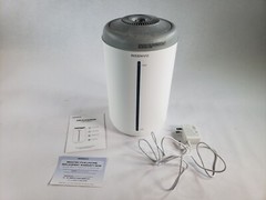 Insenvo 4.5L Humidifier Top Fill Cool Mist Humidifier w/ Nightlight Gently Used