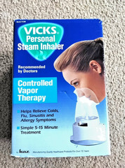 Vicks Personal Steam Inhaler Sinus Relief Electric Mist Mask | Model: V1200 NEW