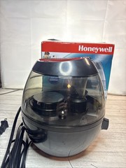 Honeywell MistMate Ultrasonic Cool Mist Humidifier HUL520B Black
