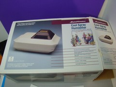 Vintage Humidifier SunMark Cool Spray Humidifier 1 & 1/2 gallon Model 860 in box