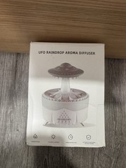 UFO Water Drop Humidifier Rain Cloud Air Humidifier Essential Oil Aroma Diffuser