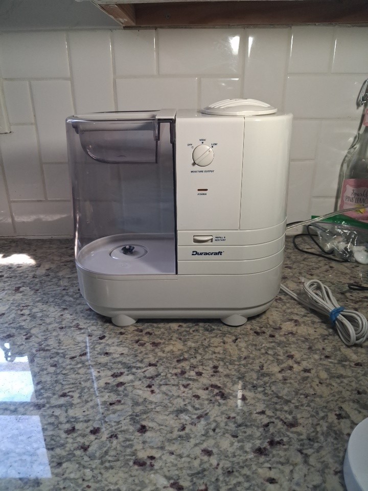 Vintage Duracraft Humidifier DH-910