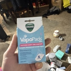 Vicks VapoPads Scent Pads, 6 Count, Scented Vaporizer Pads Blue/White